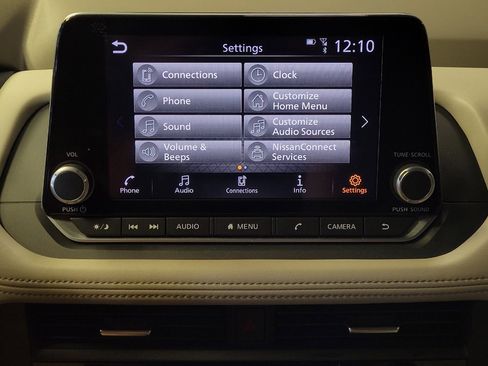 Used 2023 Nissan Rogue SV AWD/4WD image 25