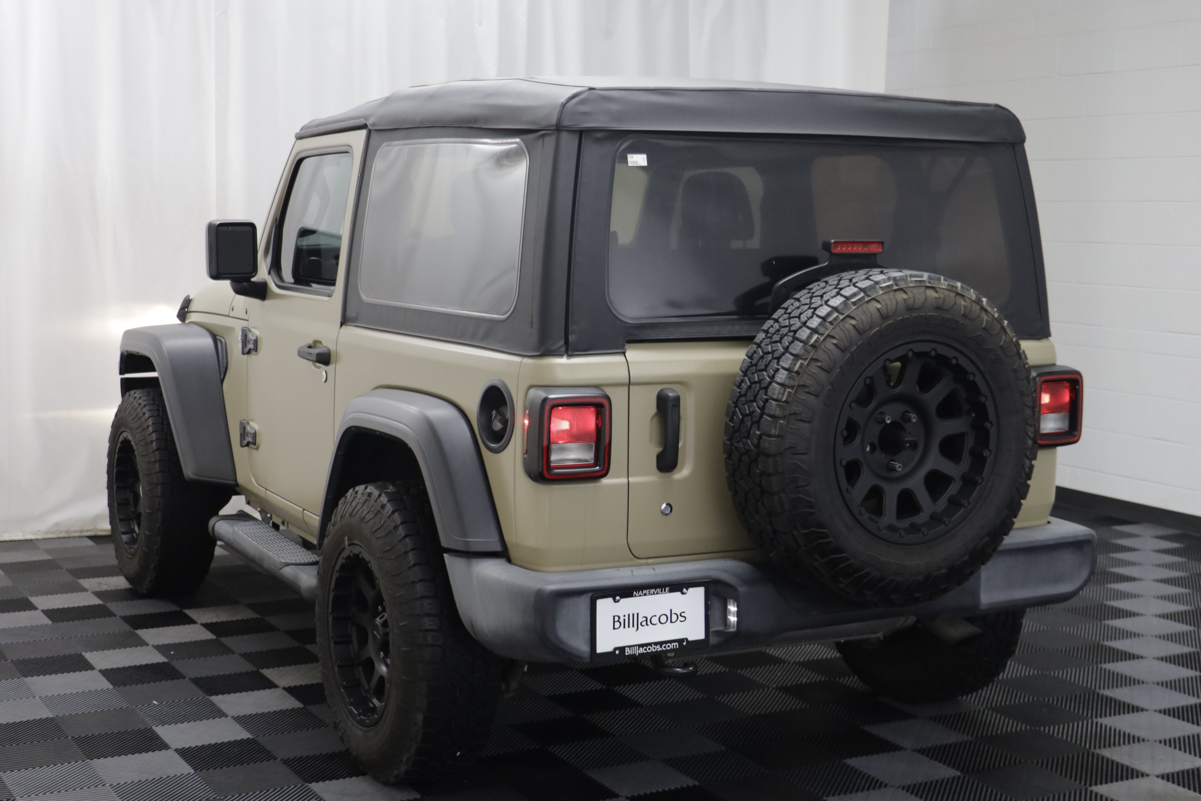 Used 2019 Jeep Wrangler Sport AWD/4WD image 14