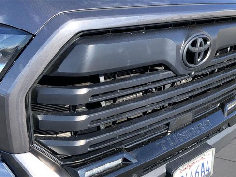 Used 2024 Toyota Tundra Limited AWD/4WD image 29