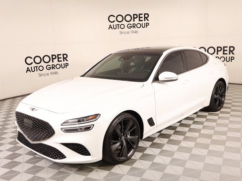 Used 2023 Genesis G70 2.0T w/ Sport Prestige Package RWD image 11