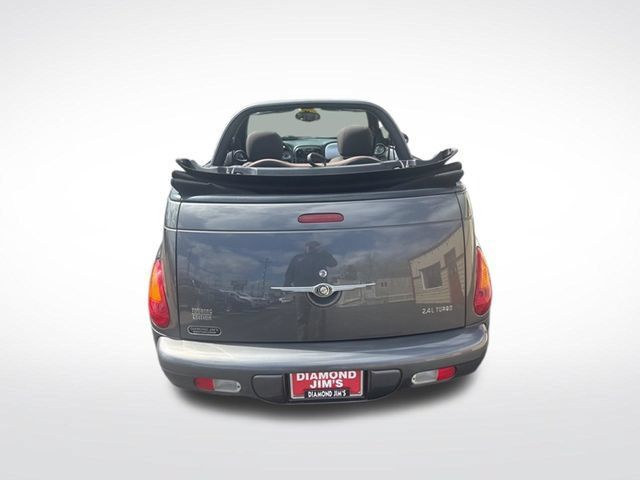 Used 2005 Chrysler PT Cruiser Touring FWD image 4