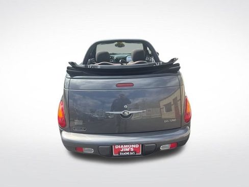 Used 2005 Chrysler PT Cruiser Touring FWD image 4