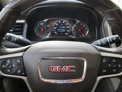 Used 2019 GMC Acadia Denali w/ Technology Package image 21