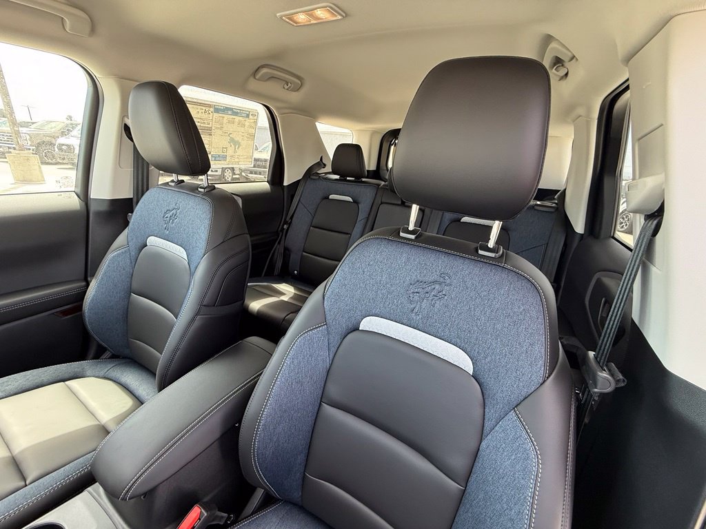 New 2026 Ford Bronco Sport Outer Banks w/ Sasquatch Outer Banks Package AWD/4WD image 18