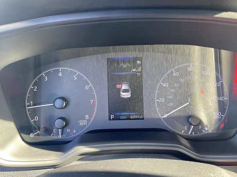 Certified 2025 Toyota Corolla LE image 19