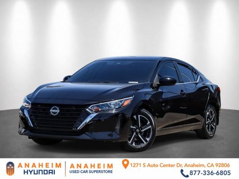 Used 2024 Nissan Sentra SV FWD image 1