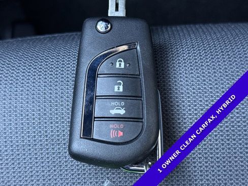 Used 2026 Toyota Corolla LE image 18