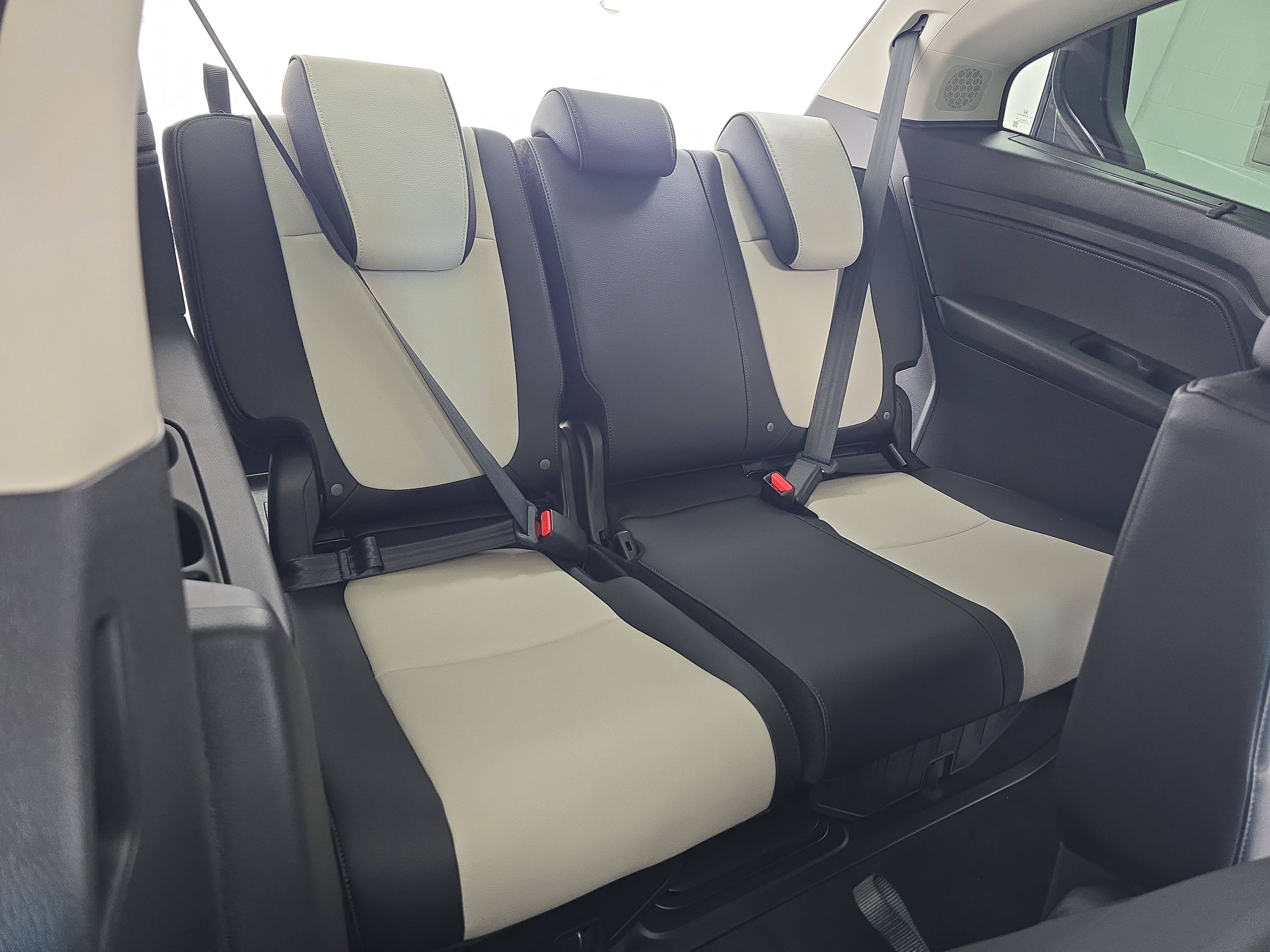 New 2027 Honda Odyssey Elite image 12