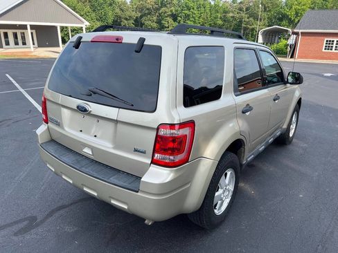 Used 2012 Ford Escape XLT image 7
