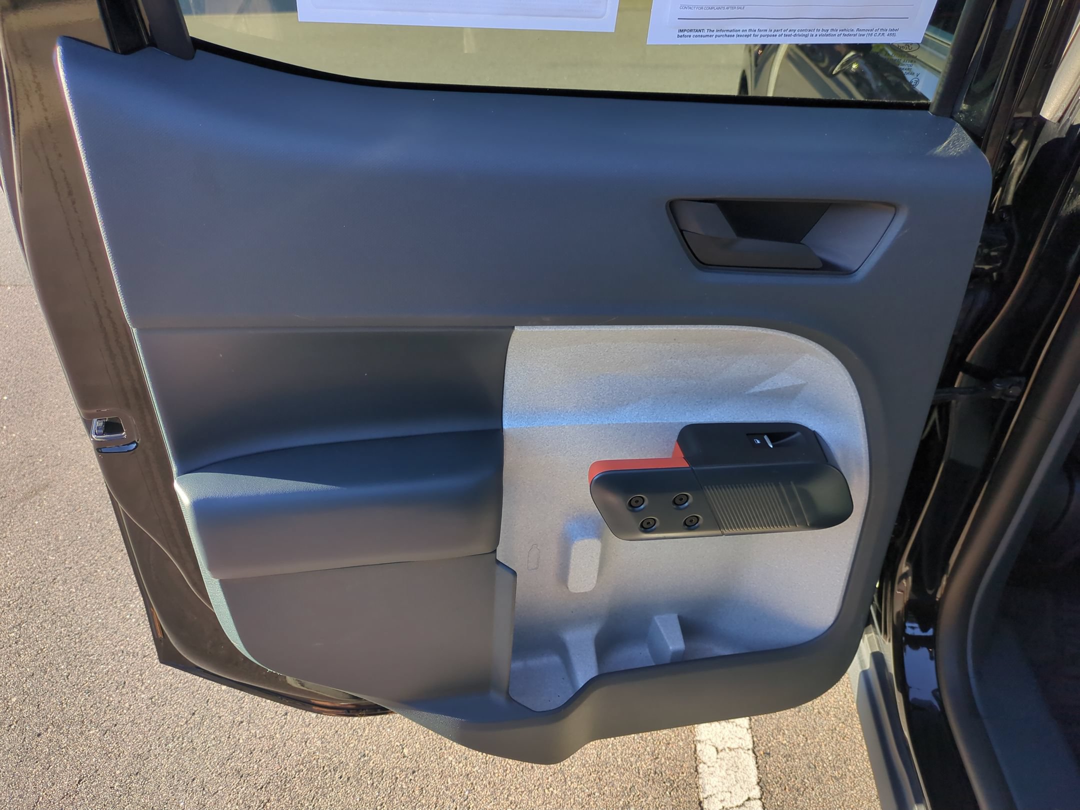 Used 2024 Ford Maverick XLT FWD image 29