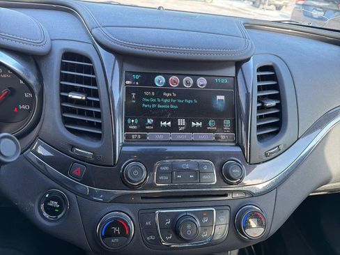 Used 2020 Chevrolet Impala Premier image 14