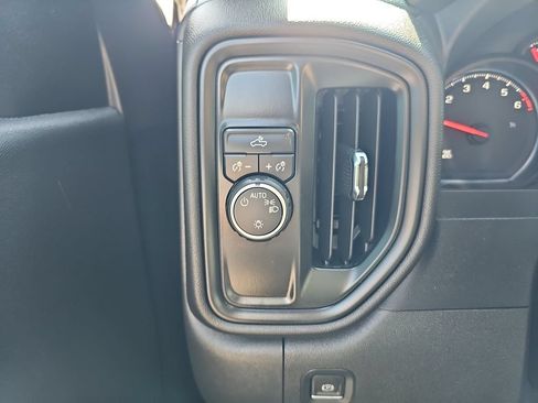 Used 2023 Chevrolet Silverado 1500 Custom RWD image 34
