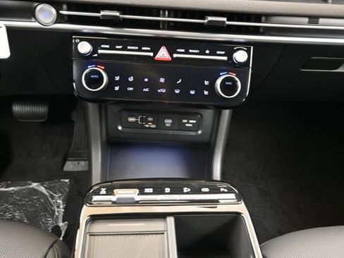 New 2026 Hyundai Tucson Limited image 28