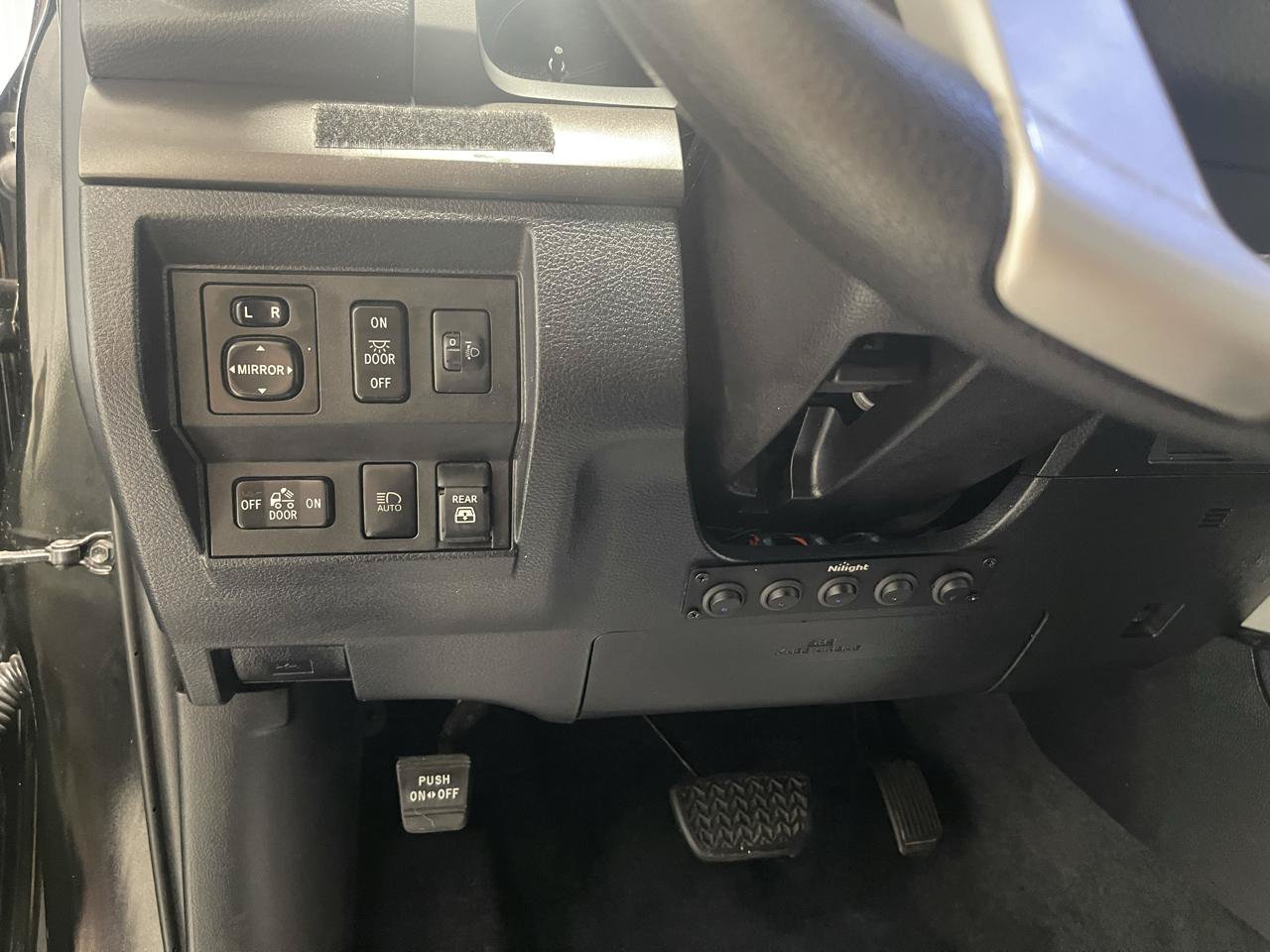 Used 2019 Toyota Tundra SR5 w/ TRD Off Road Package AWD/4WD image 19