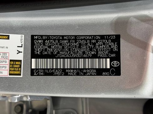 Used 2024 Toyota Prius Prime FWD image 30