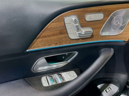 Used 2021 Mercedes-Benz GLE 350 4MATIC w/ Premium Package image 14