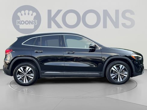 Used 2025 Mercedes-Benz GLA 250 4MATIC image 12