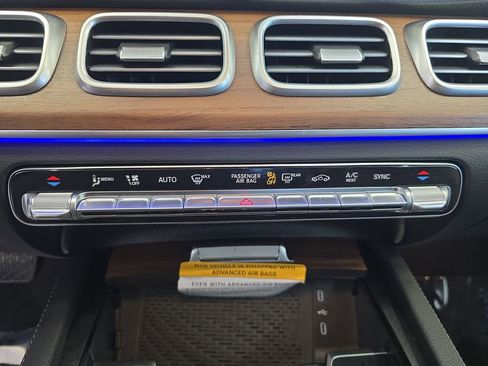 Certified 2025 Mercedes-Benz GLE 350 4MATIC image 24