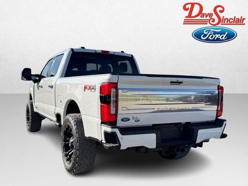 Used 2023 Ford F350 Platinum image 9