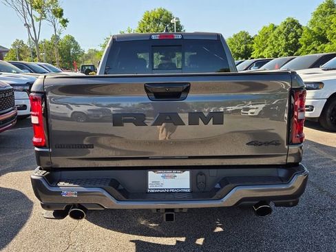 New 2026 RAM 1500 4x4 Crew Cab image 4