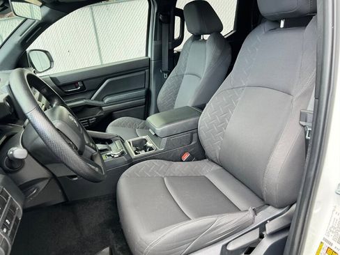 Used 2025 Toyota Tacoma SR5 image 17