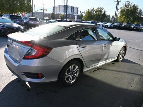 Used 2017 Honda Civic LX image 9
