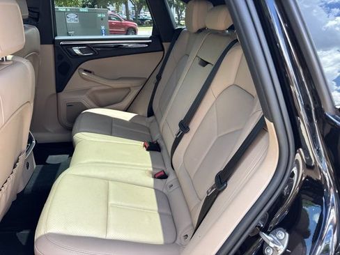 Used 2023 Porsche Macan Turbo AWD/4WD image 15