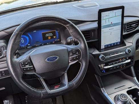 Used 2020 Ford Explorer ST w/ Premium Technology Package AWD/4WD image 12