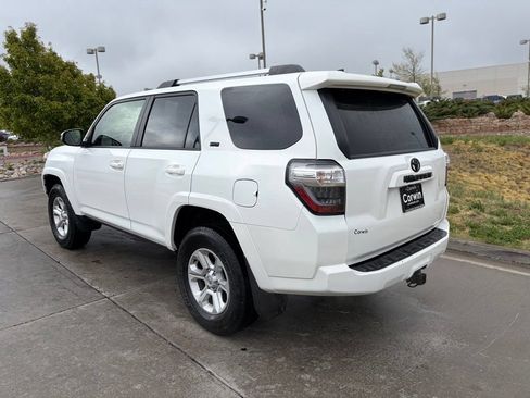 Used 2024 Toyota 4Runner SR5 Premium w/ SR5 Premium Package AWD/4WD image 9