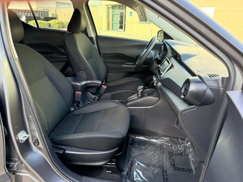 Used 2024 Nissan Kicks S image 15