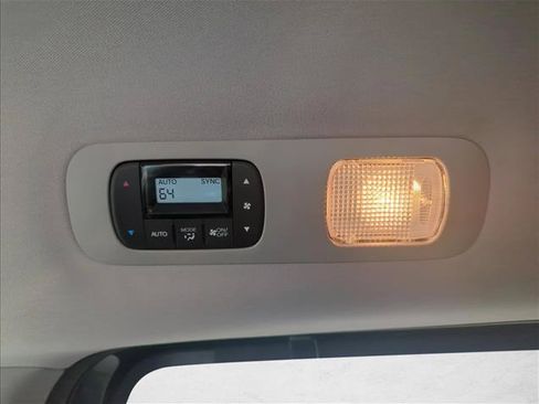 Used 2019 Honda Odyssey EX image 17