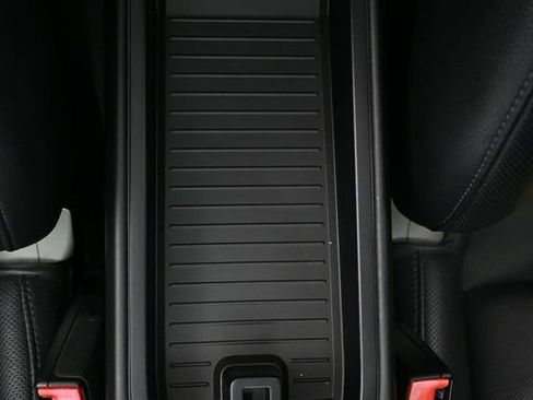 Used 2016 Porsche Boxster RWD image 21