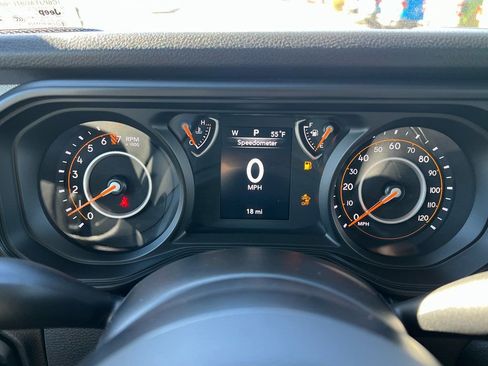 New 2026 Jeep Gladiator Sport image 23