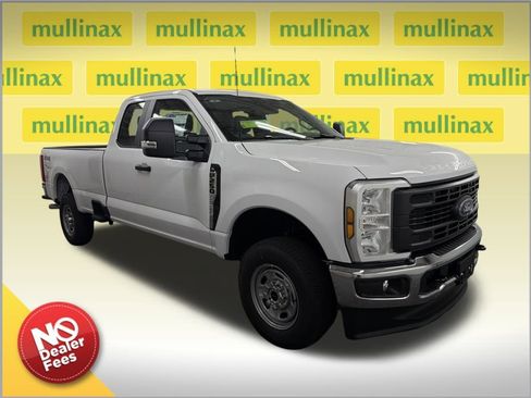 New 2026 Ford F250 XL w/ XL Chrome Package image 1