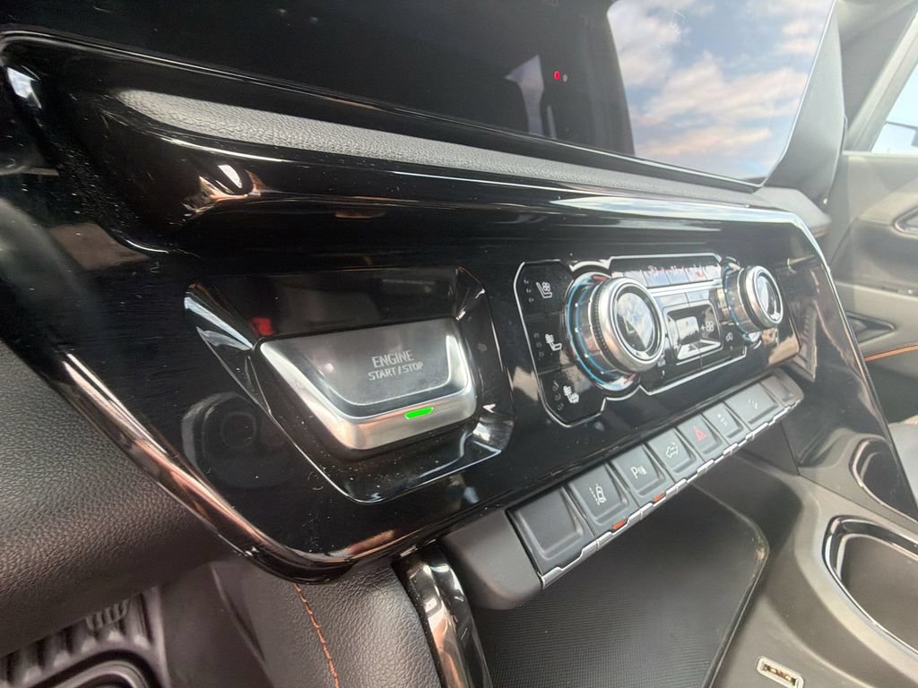 Certified 2025 GMC Sierra 2500 AT4 AWD/4WD image 26