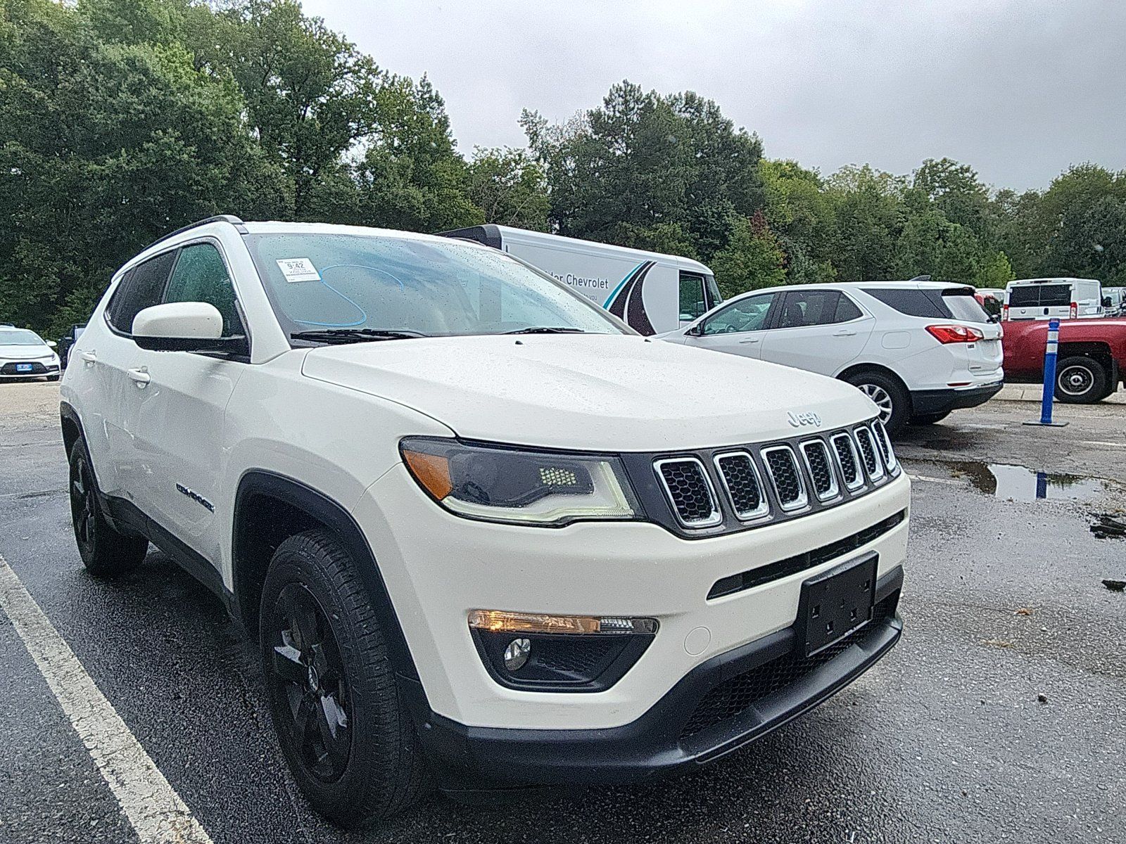 Used 2019 Jeep Compass Latitude w/ Popular Equipment Group AWD/4WD image 6