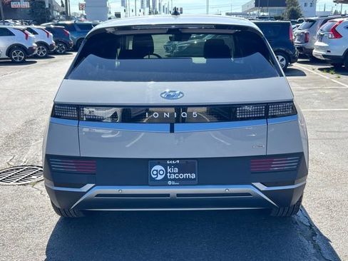 Used 2024 Hyundai Ioniq 5 SE image 6