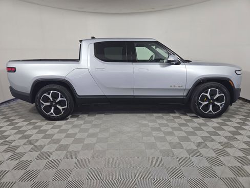 Used 2022 Rivian R1T Launch Edition image 6