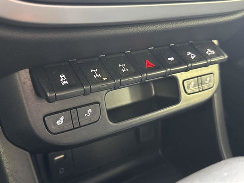 Used 2017 Chevrolet Colorado ZR2 image 20