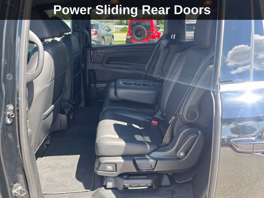 Used 2025 Honda Odyssey Sport-L image 16