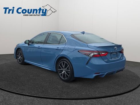 Used 2024 Toyota Camry SE w/ Cold Weather Package AWD/4WD image 5