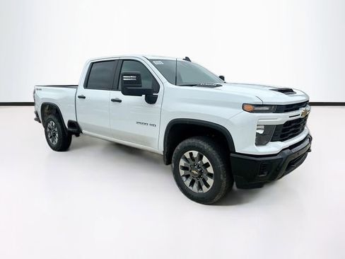 New 2026 Chevrolet Silverado 2500 Custom image 3