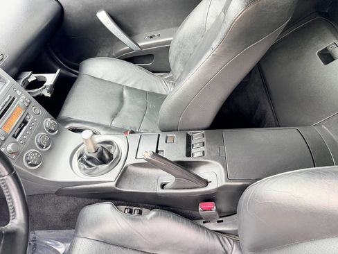 Used 2003 Nissan 350Z Touring w/ Aerodynamics Pkg image 16