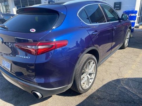Used 2018 Alfa Romeo Stelvio Ti image 7