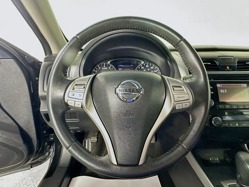 Used 2014 Nissan Altima 2.5 SV image 12