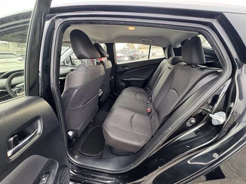 Used 2016 Toyota Prius Two image 36