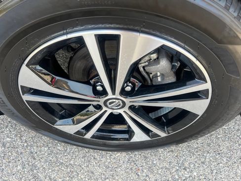 Certified 2023 Nissan Sentra SV w/ All-Weather Package FWD image 39