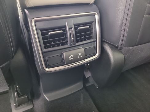 Used 2019 Subaru Forester Limited w/ Popular Package #3 AWD/4WD image 14