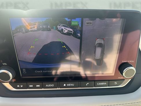 Used 2023 Nissan Rogue SL image 21