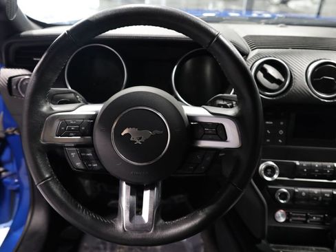 Used 2019 Ford Mustang Coupe RWD image 16